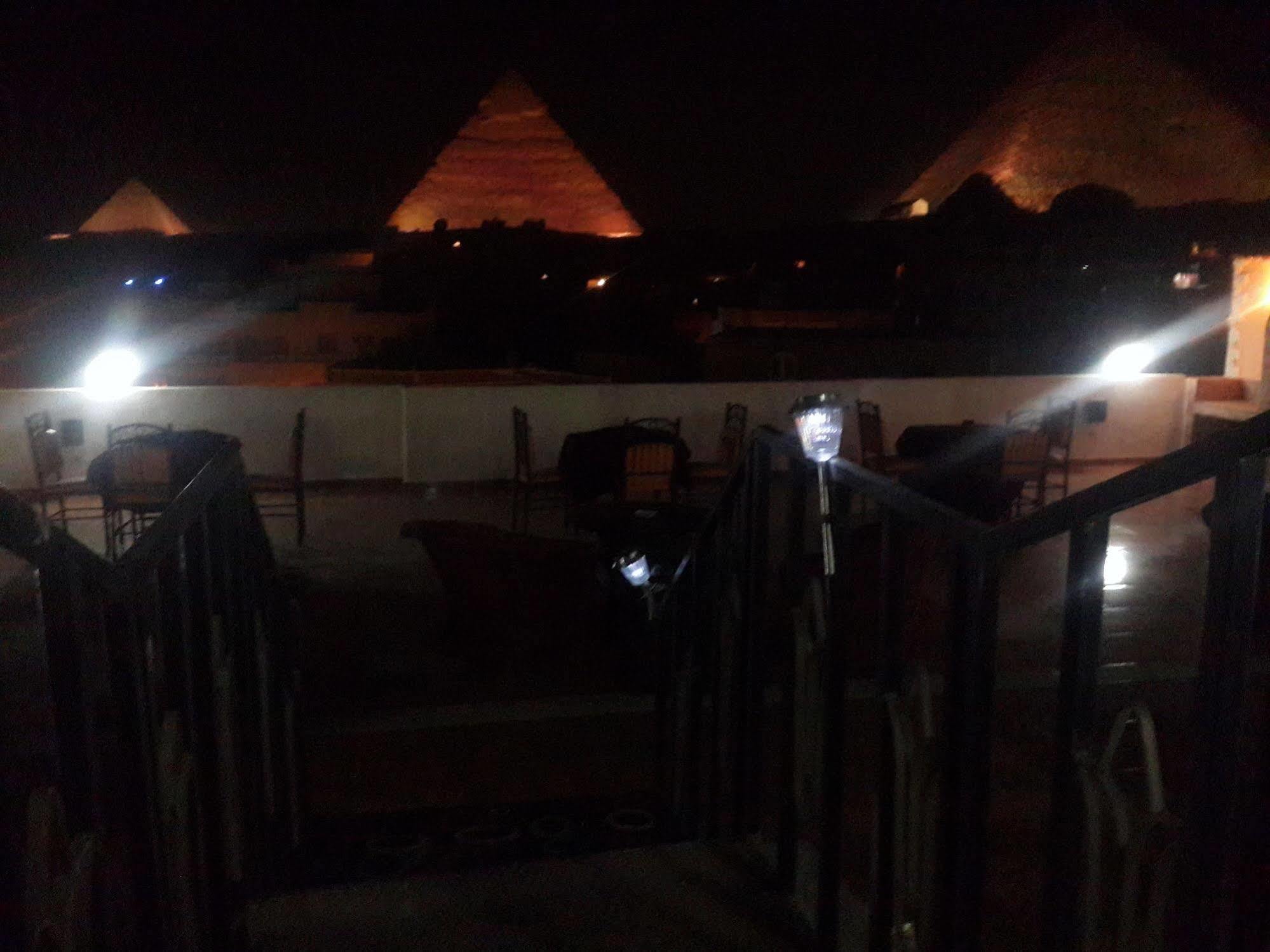 Giza Pyramids Plateau Inn מראה חיצוני תמונה