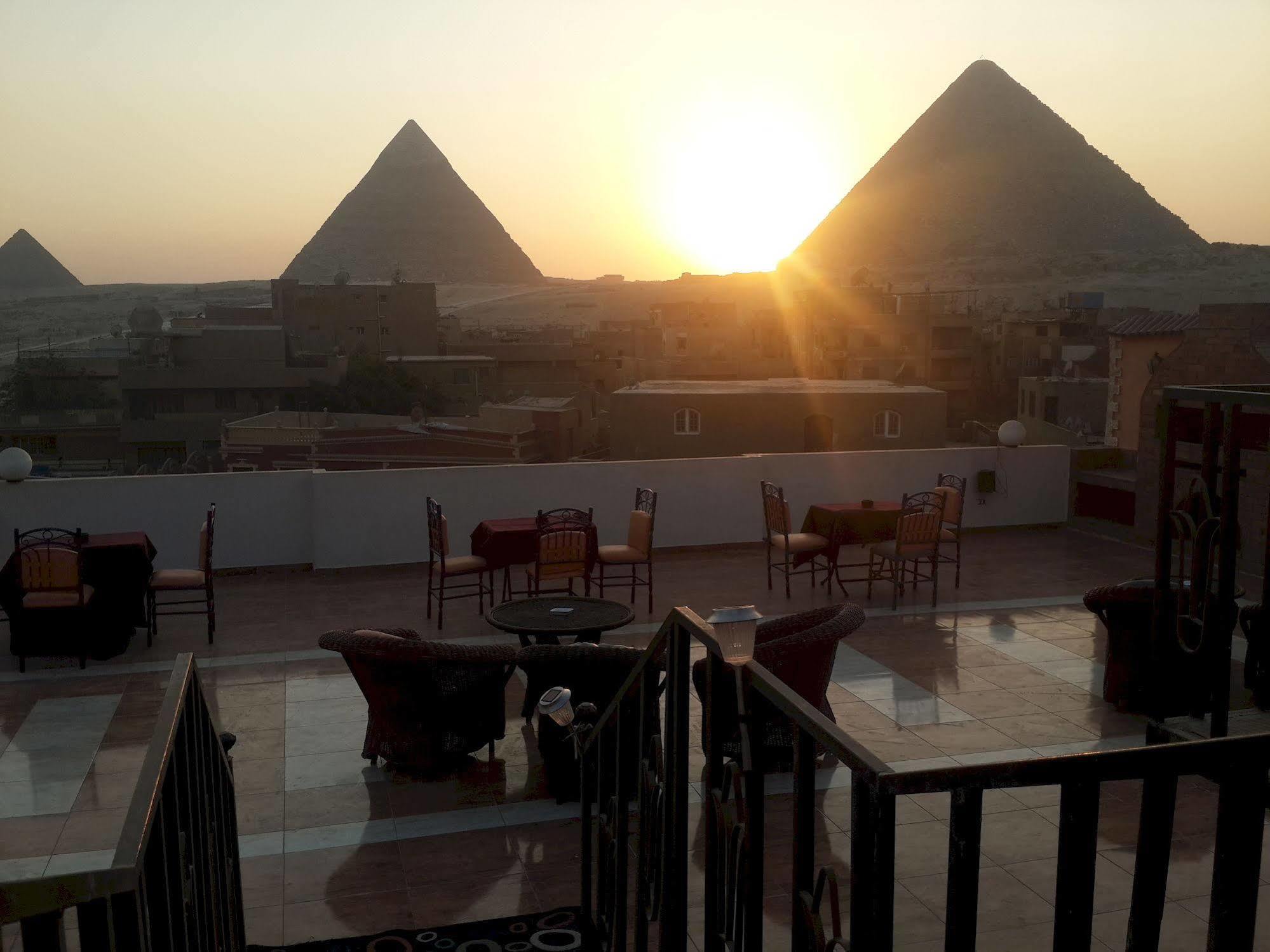 Giza Pyramids Plateau Inn מראה חיצוני תמונה