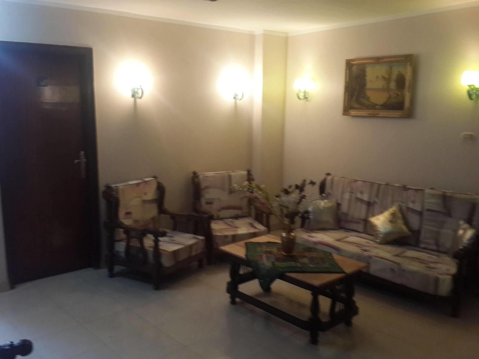 Giza Pyramids Plateau Inn מראה חיצוני תמונה